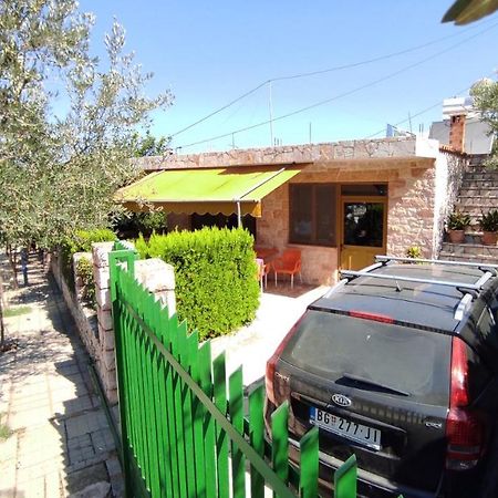 كساميل Altin Skrapari Guesthouse المظهر الخارجي الصورة