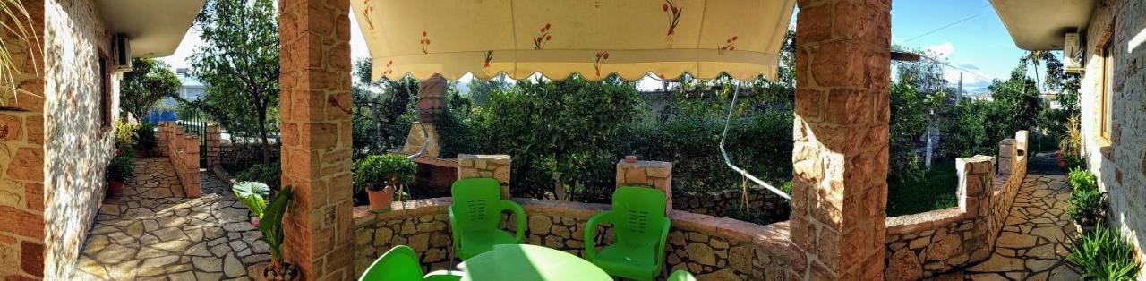 كساميل Altin Skrapari Guesthouse المظهر الخارجي الصورة