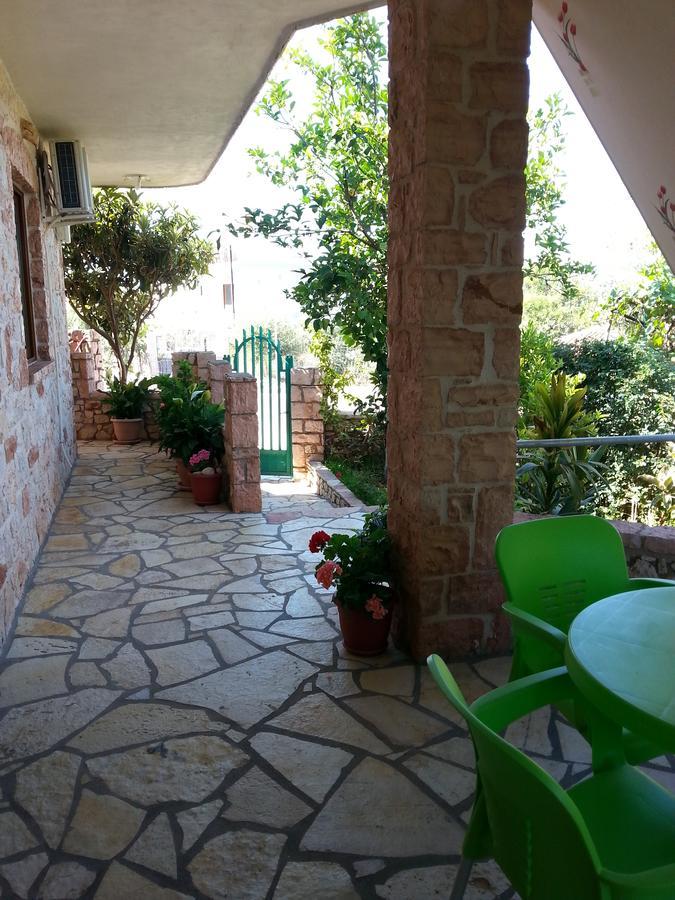 كساميل Altin Skrapari Guesthouse المظهر الخارجي الصورة